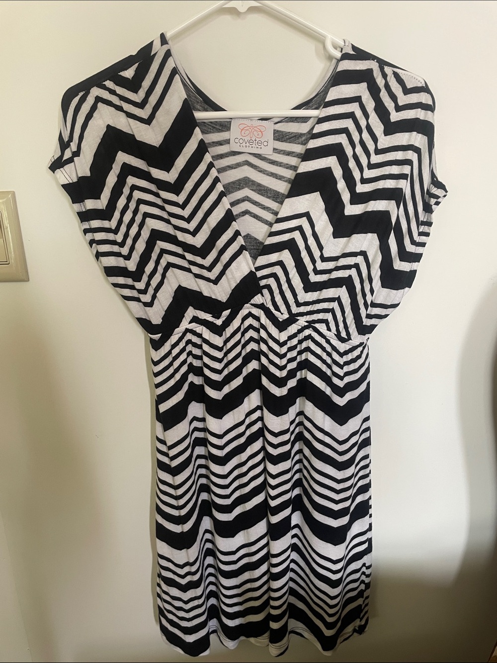 Coveted Clothing Black & White Chevron V-Neck Dress